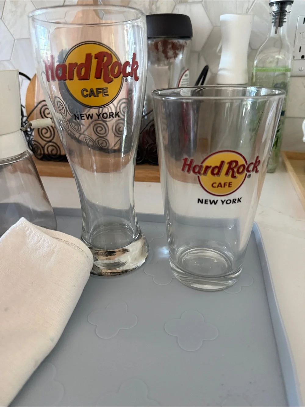 Hard Rock Cafe New York Clear Glass Pint and Pilsner Set - Clear